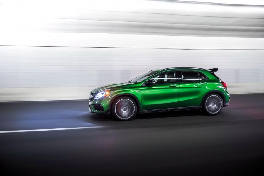  Mercedes-AMG GLA45 4Matic (X156) 2017 года  (NA) (фото 12 из 31)